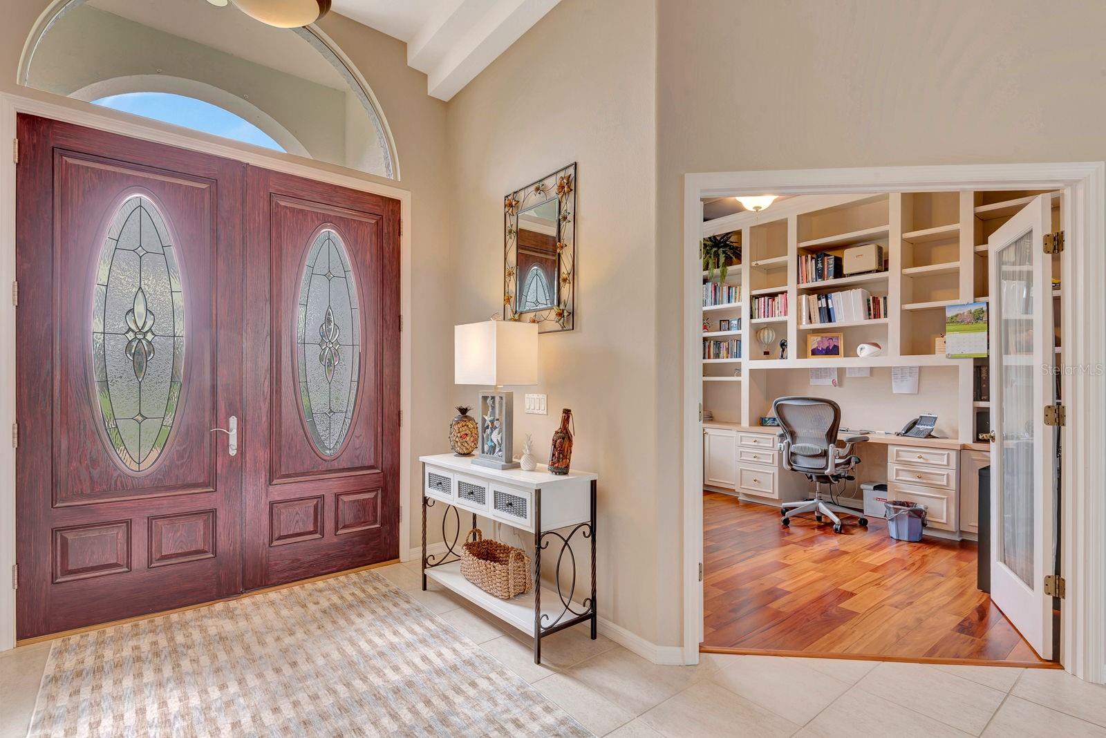 10005 CHERRY HILLS AVENUE CIR