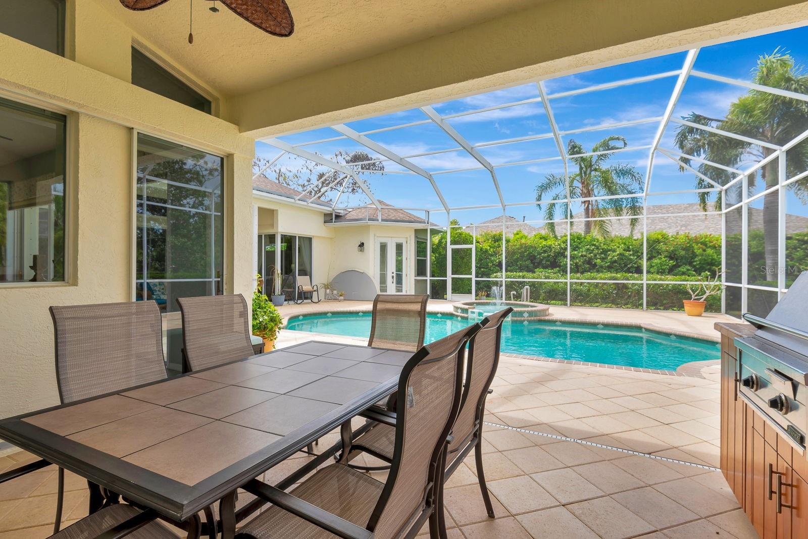 10005 CHERRY HILLS AVENUE CIR