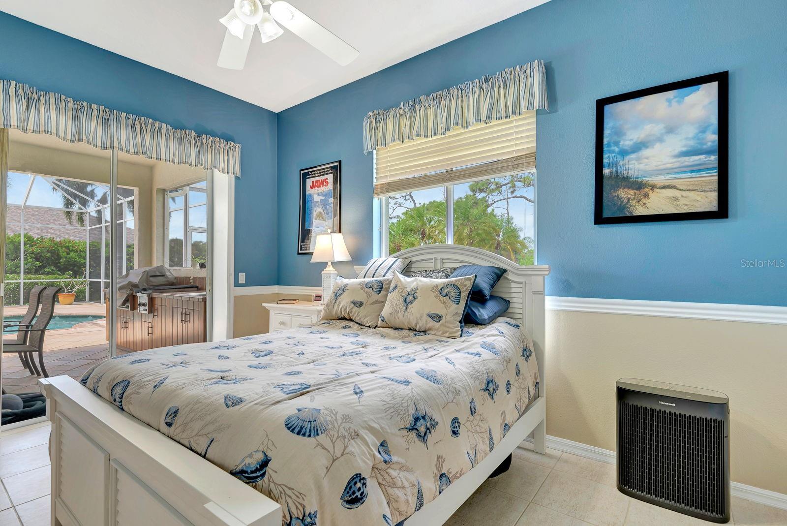 10005 CHERRY HILLS AVENUE CIR