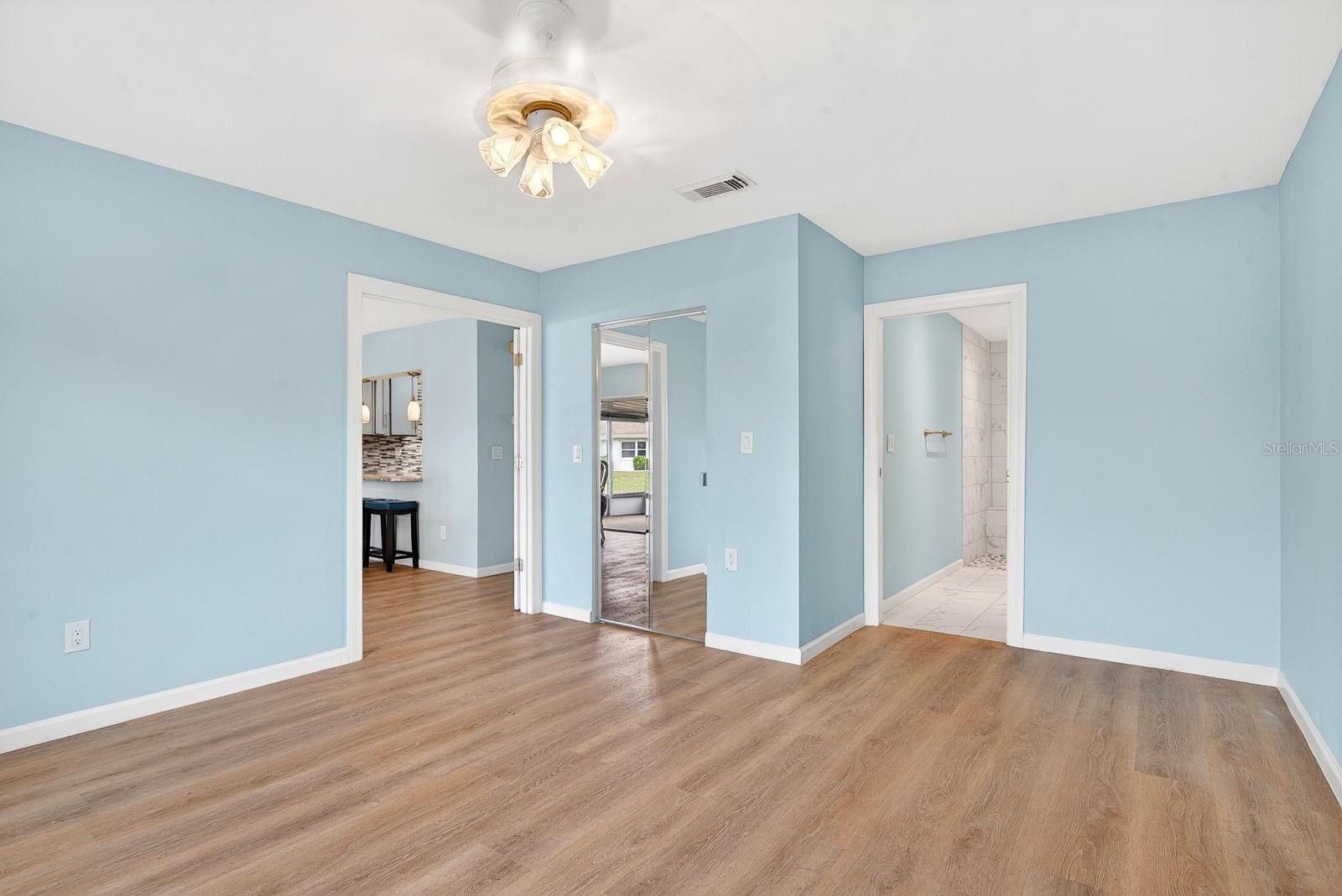 1612 BENTWOOD DR