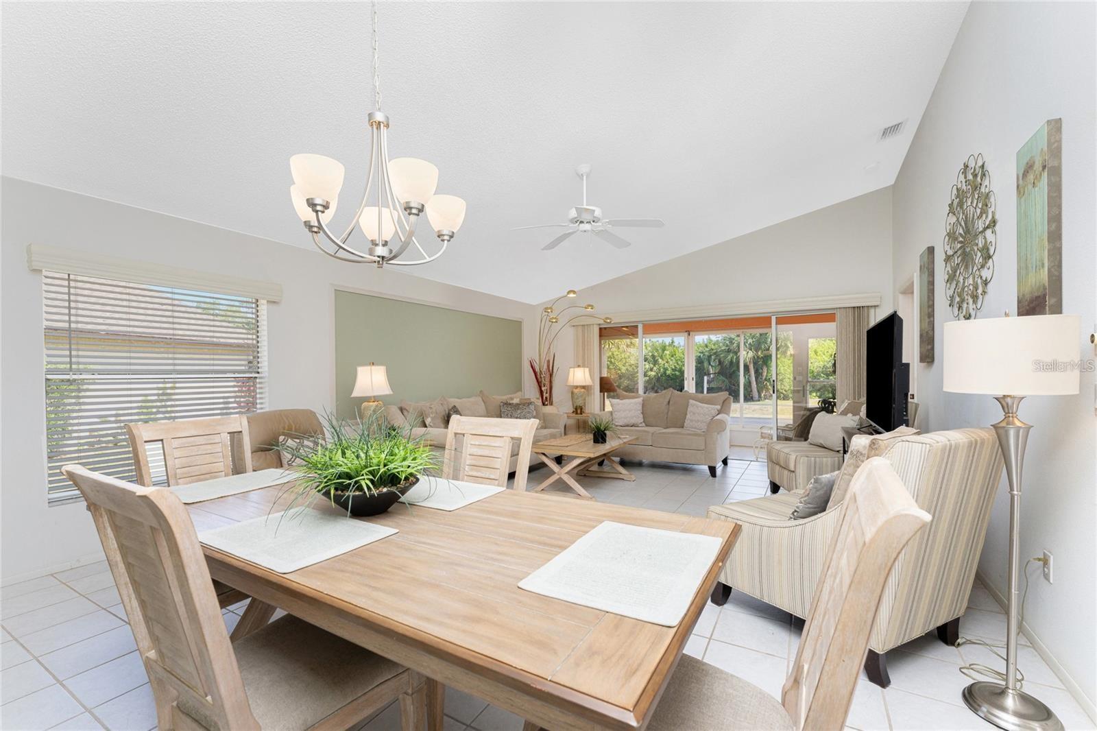 4224 OAK TERRACE CIR