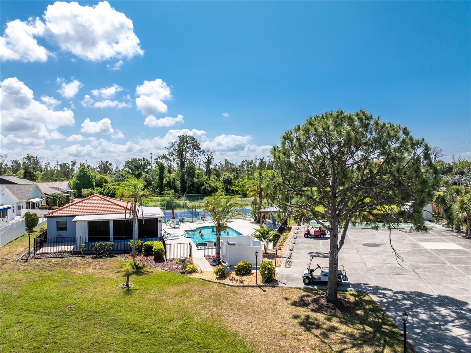 4224 OAK TERRACE CIR