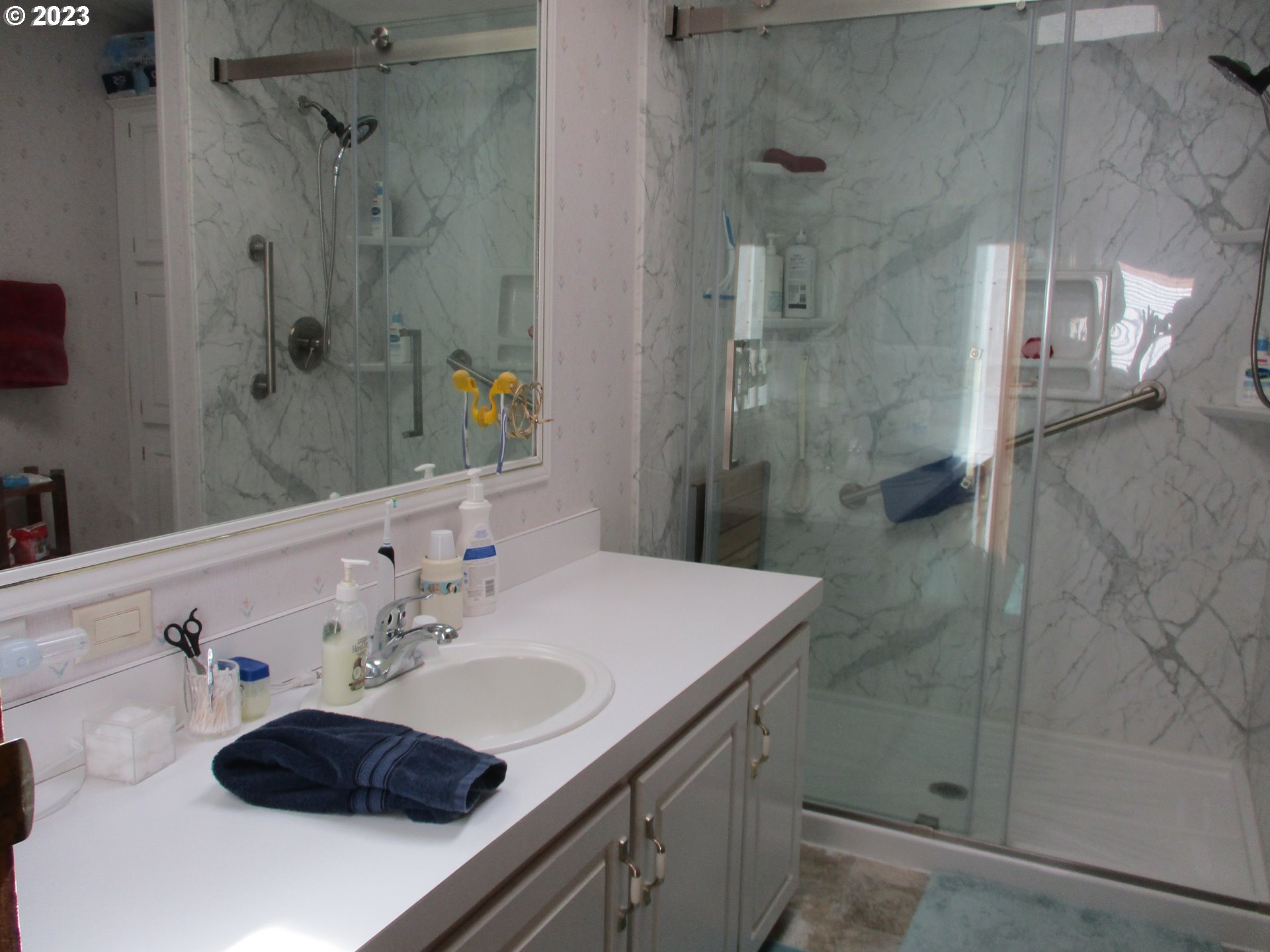 835 SE 1ST AVE Unit: 68