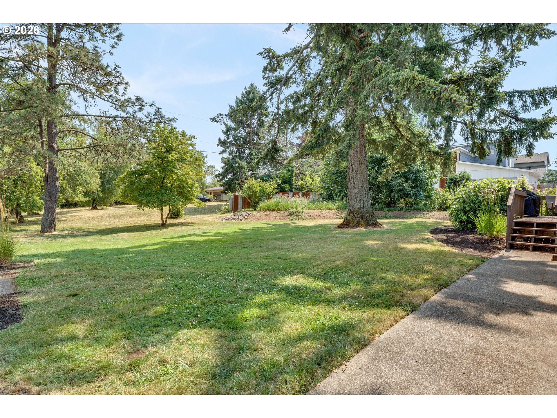 19851 LELAND RD