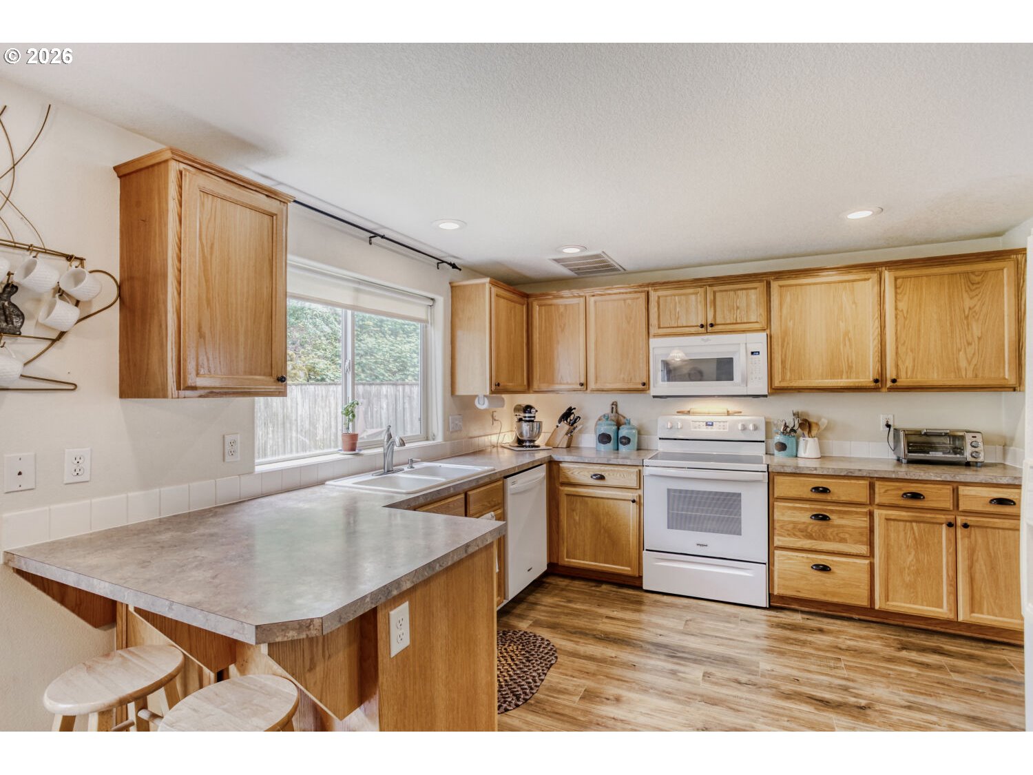 21880 PALISADE PL