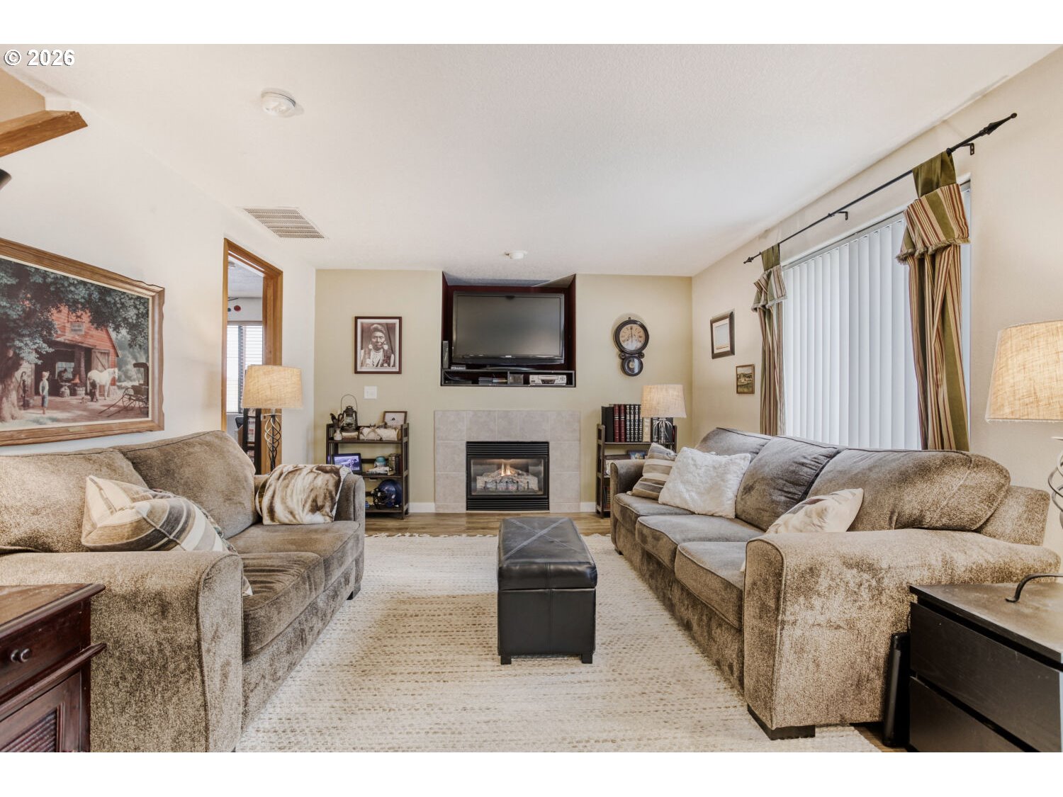 21880 PALISADE PL