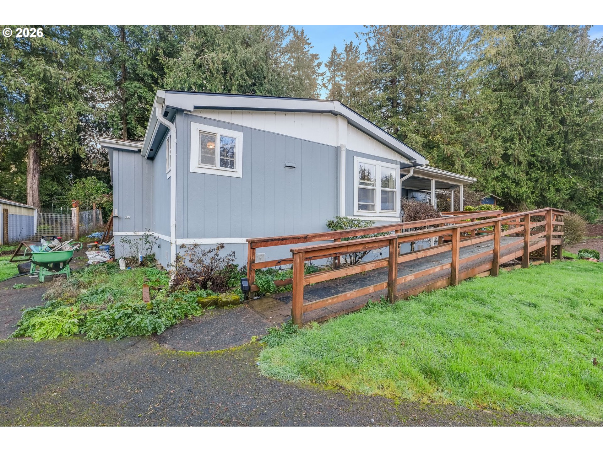 30500 S DEARDORFF RD