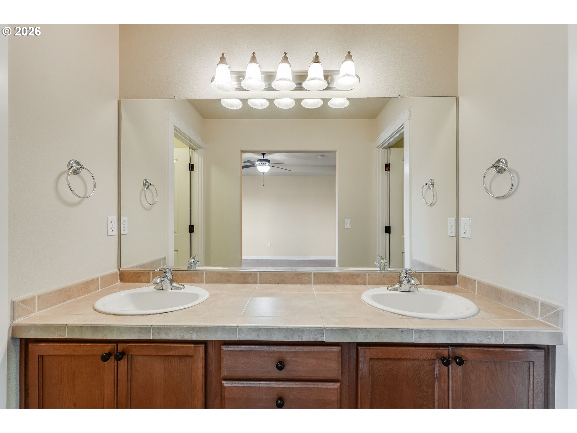 9923 SE OLD TOWN CT