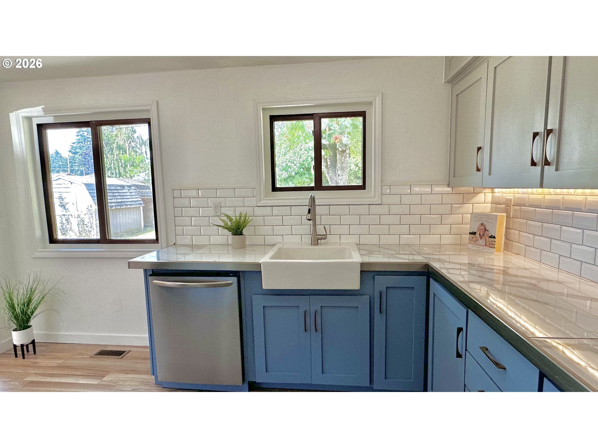 1307 NE 190th PL