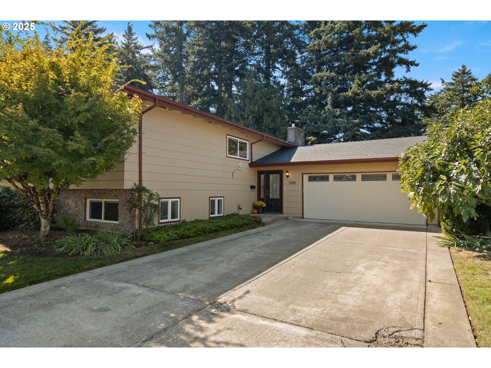 1205 NE 113TH AVE, Portland