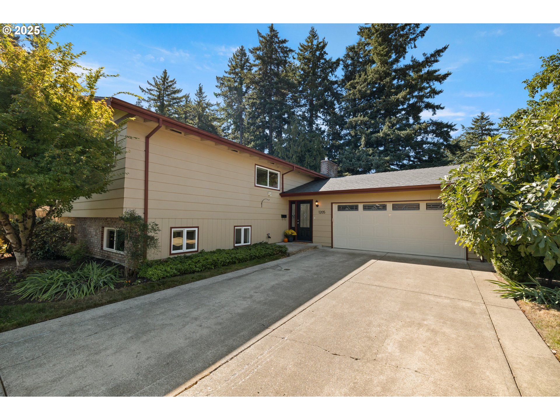 1205 NE 113TH AVE, Portland