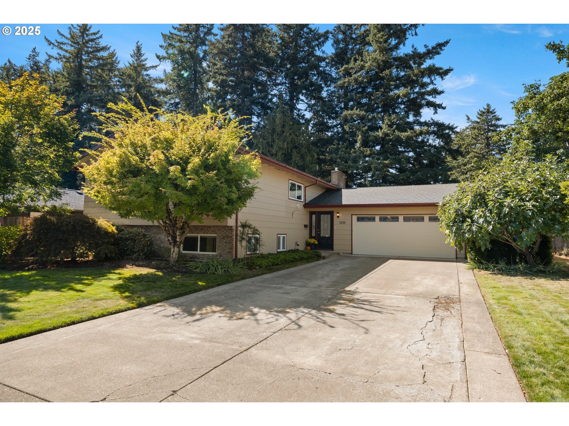 1205 NE 113TH AVE, Portland