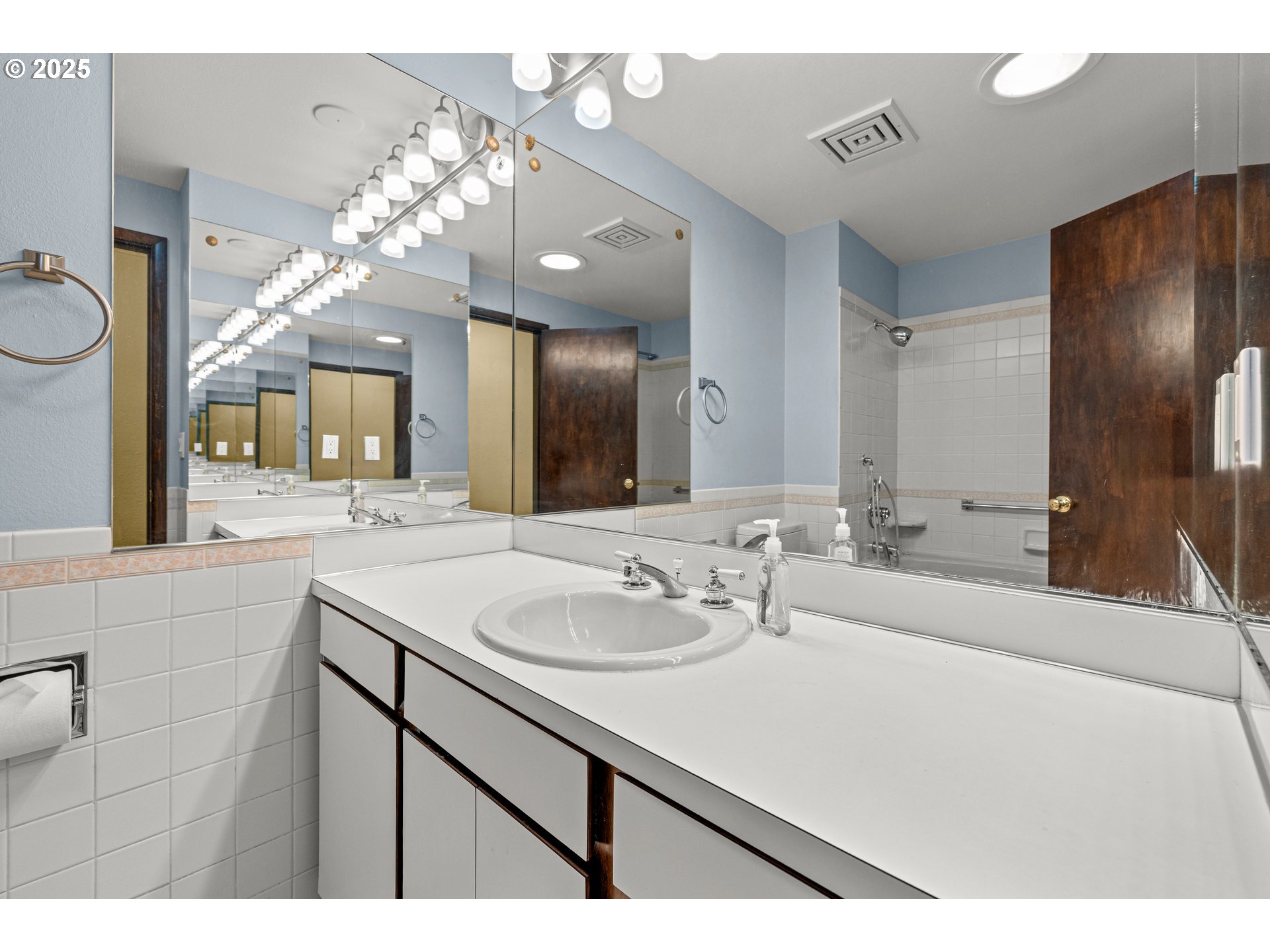 1205 NE 113TH AVE, Portland