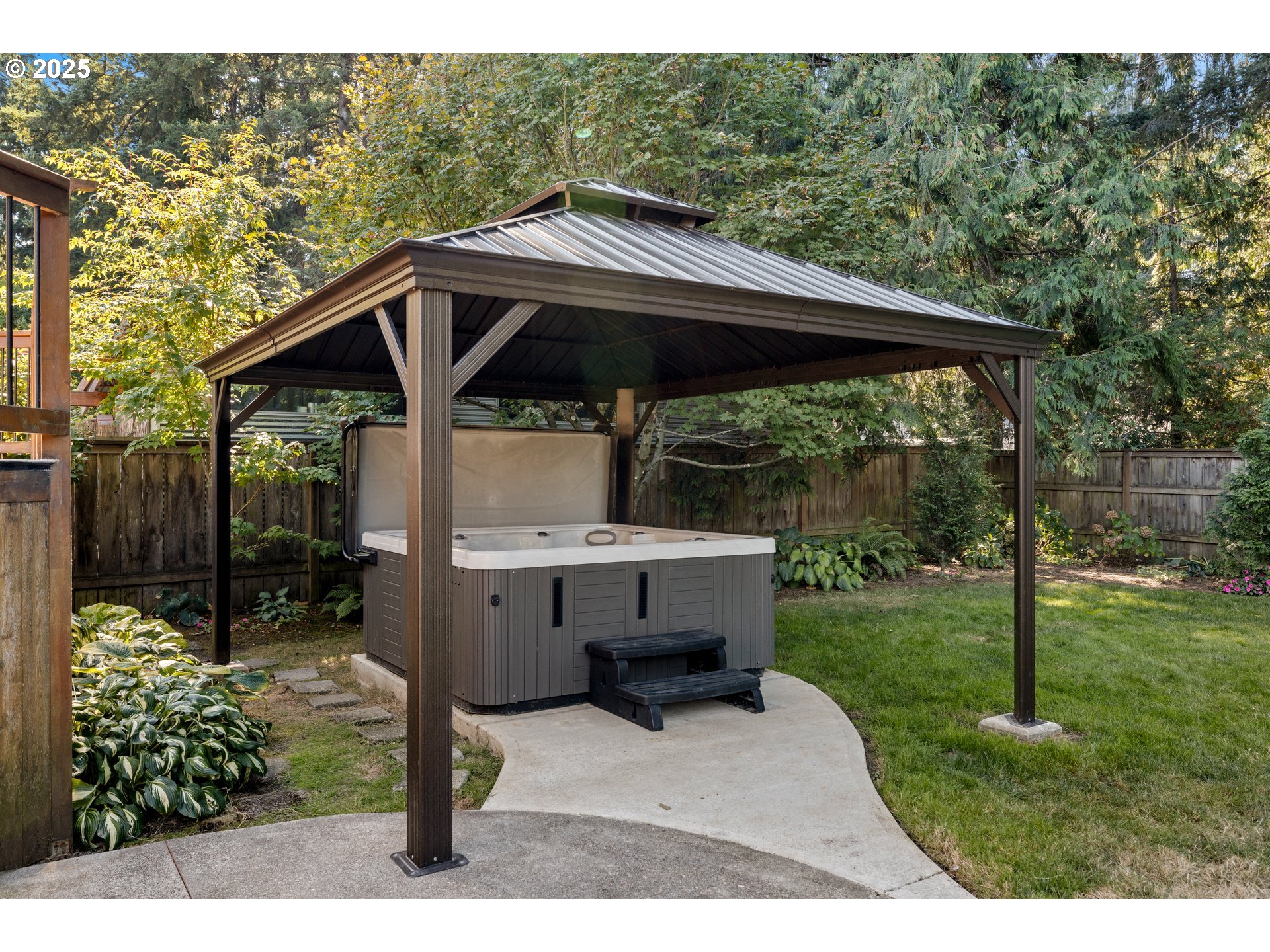 1205 NE 113TH AVE, Portland