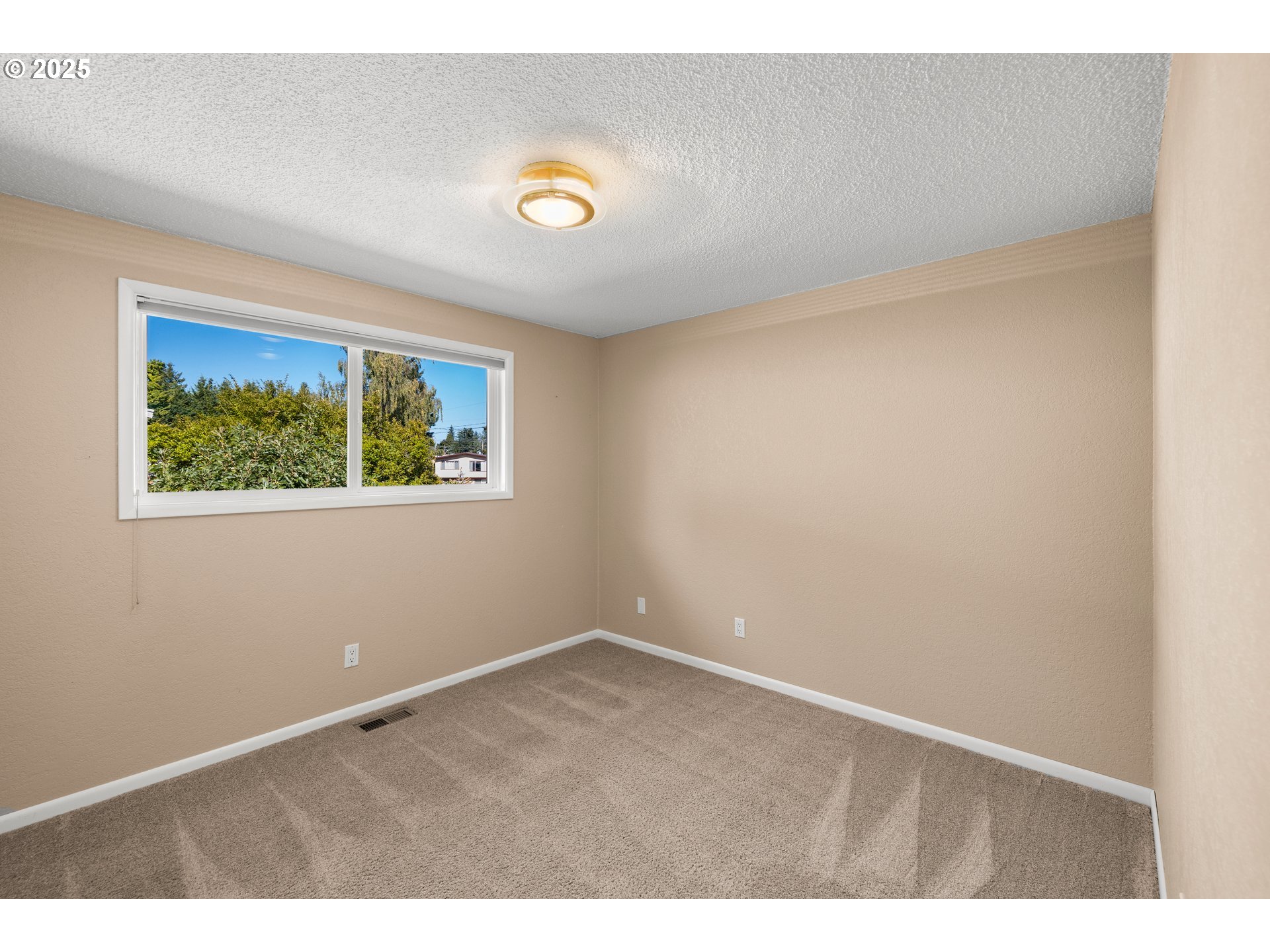 1205 NE 113TH AVE, Portland