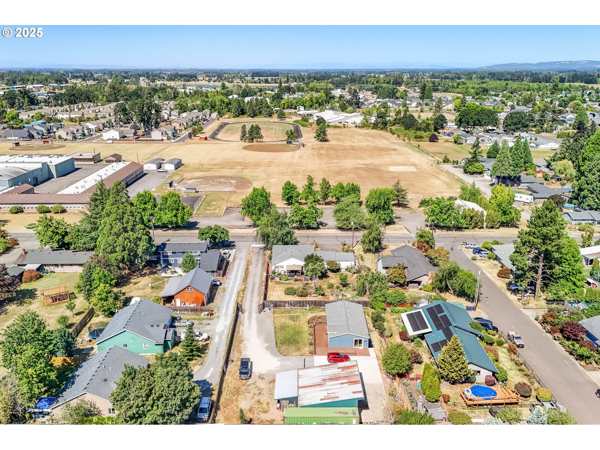 421 LEROY AVE