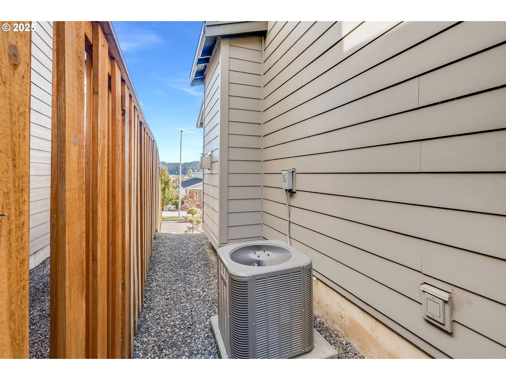 10559 SE 162ND AVE, Happy Valley