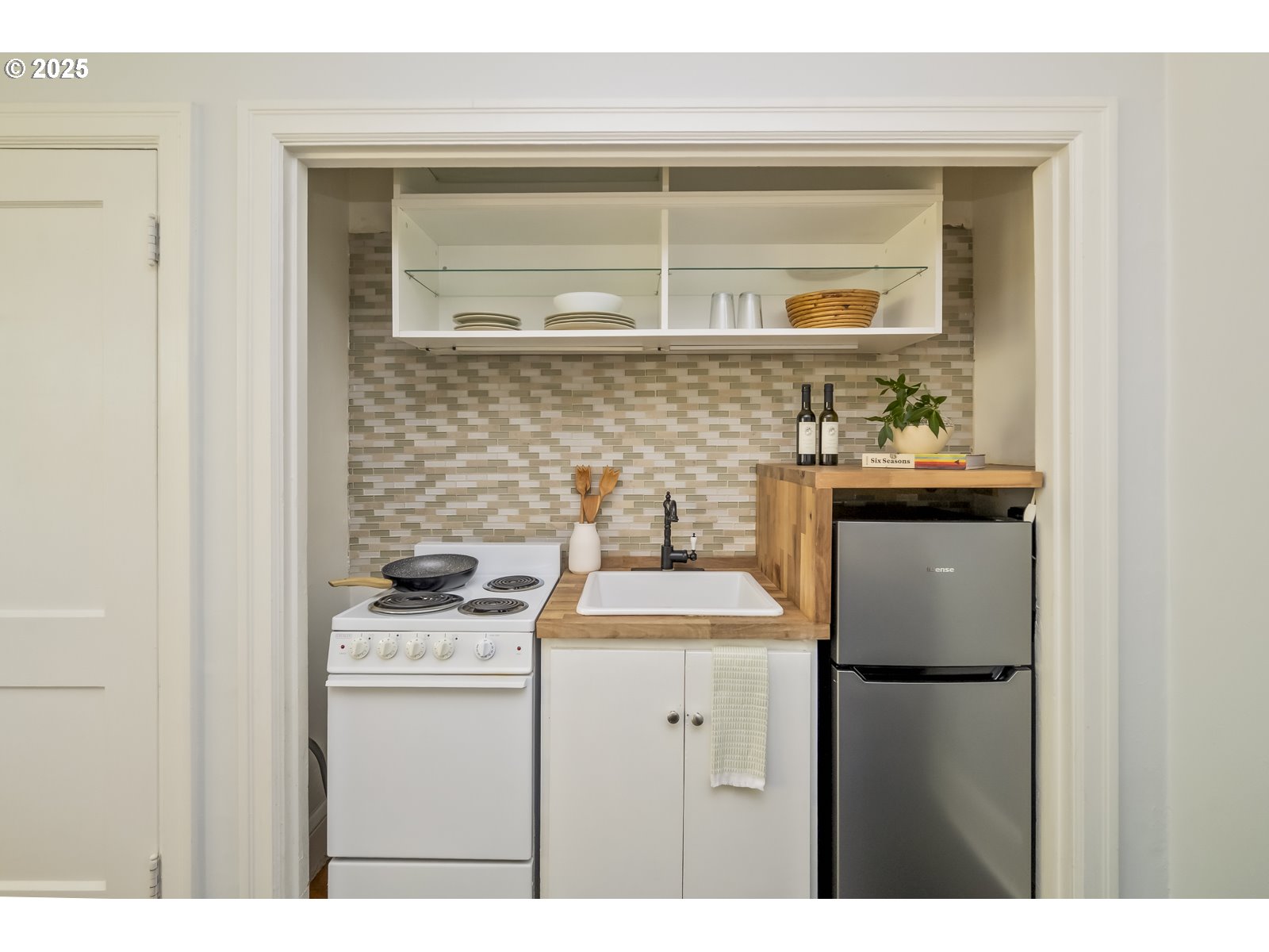 20 NW 16TH AVE 404