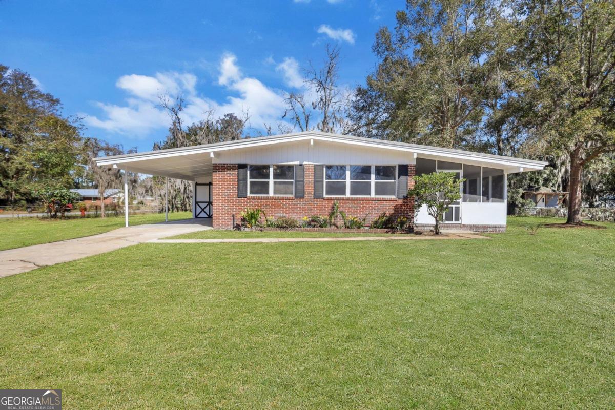 328 Nottingham Drive