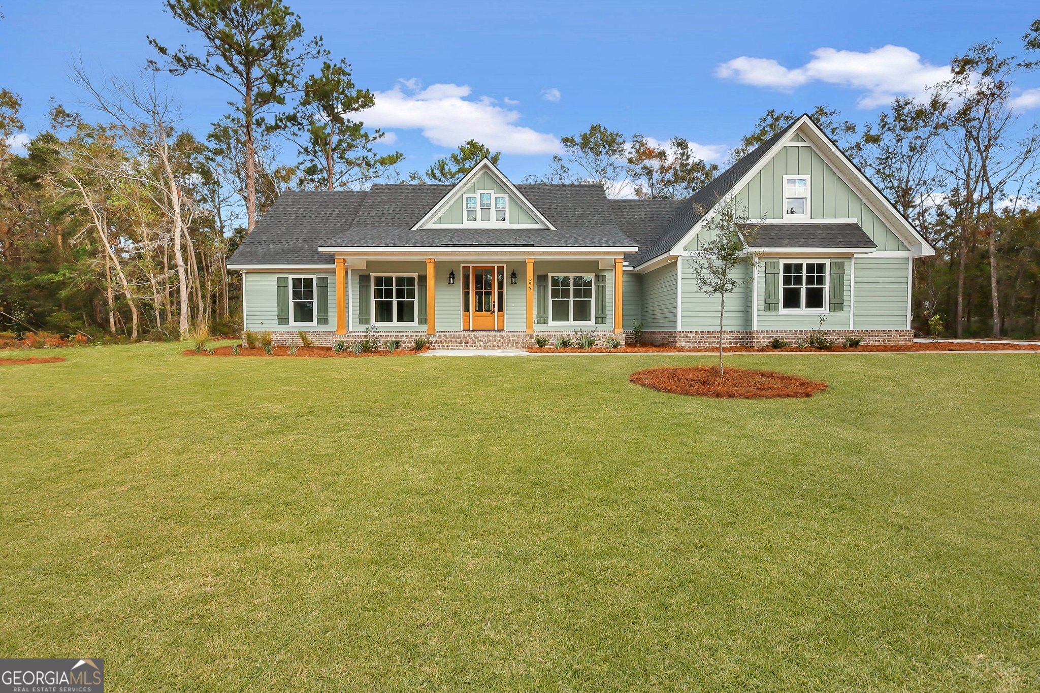 279 Winding Trail