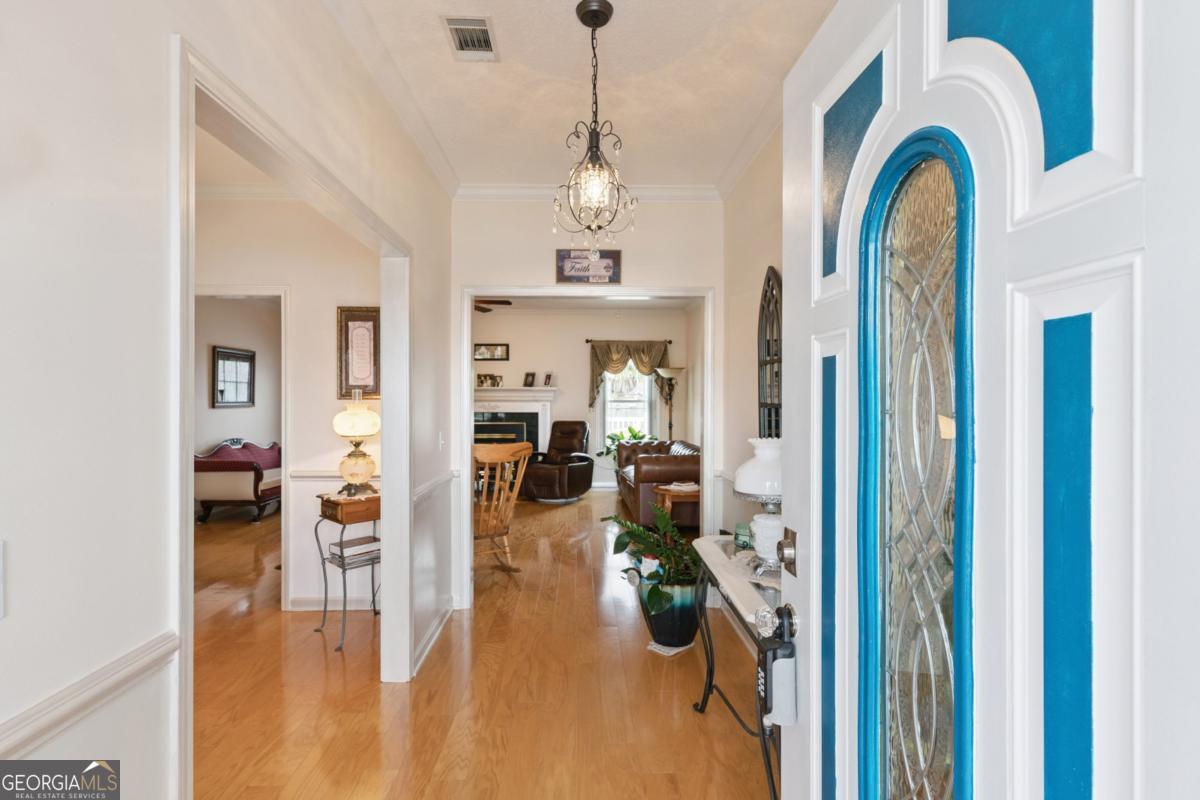 932 Hitching Post Lane