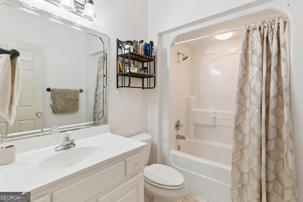 932 Hitching Post Lane