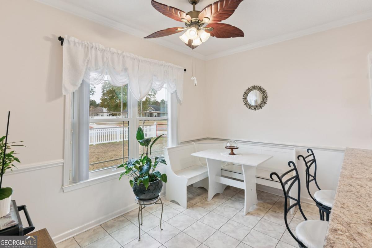 932 Hitching Post Lane