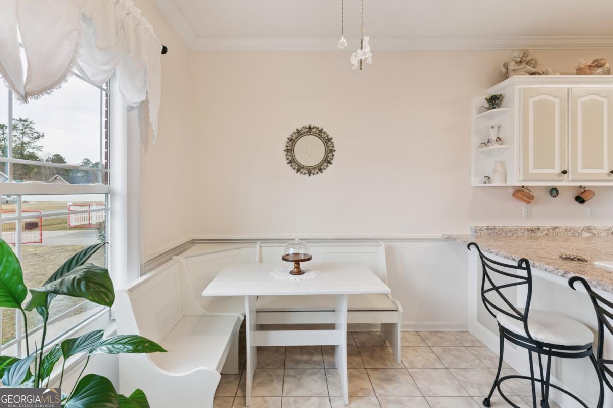 932 Hitching Post Lane