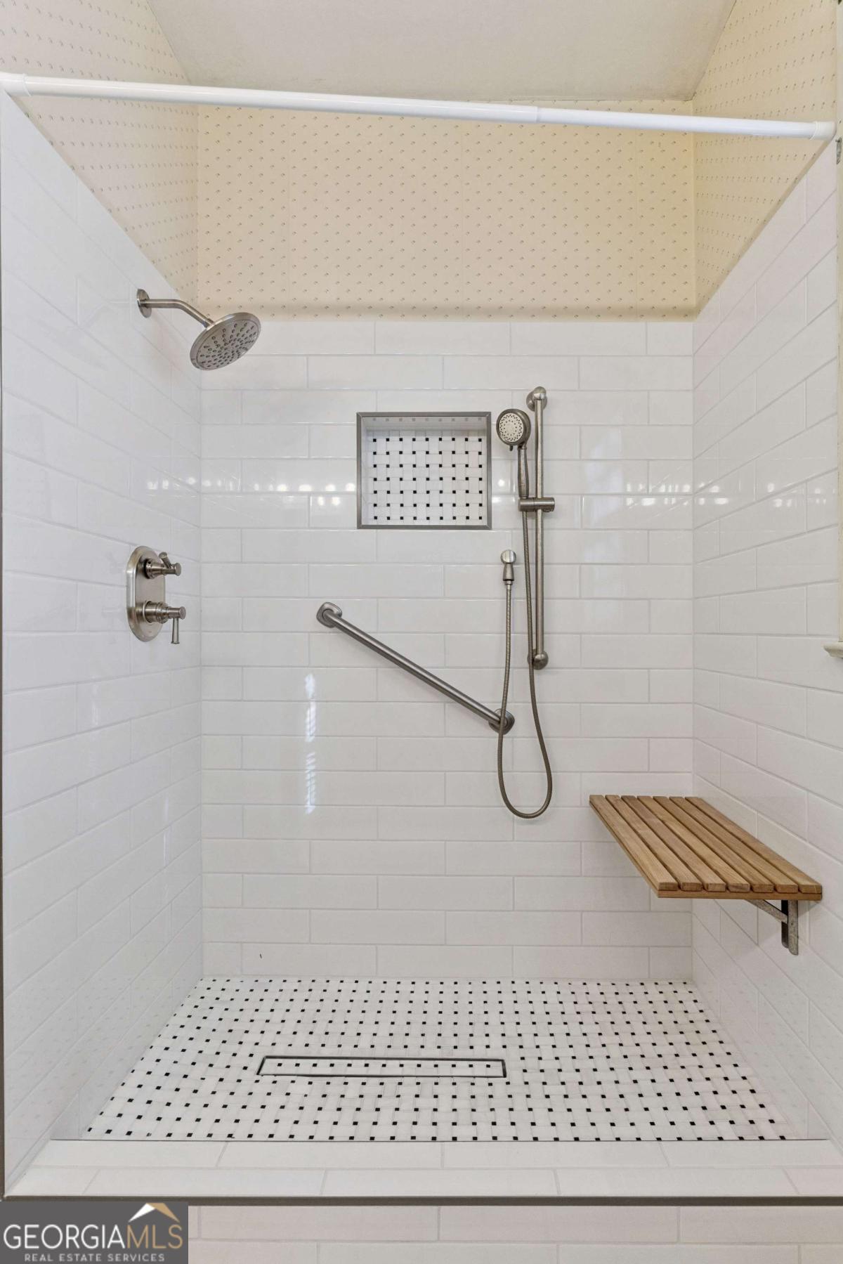 109 King Cotton Road