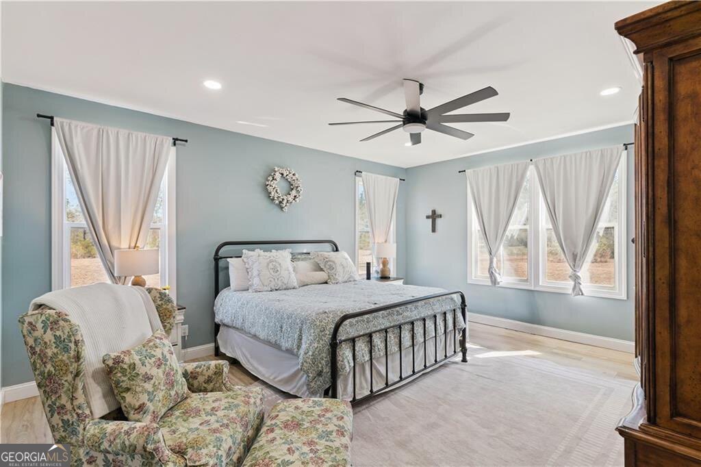 1757 McIntosh Trl SE