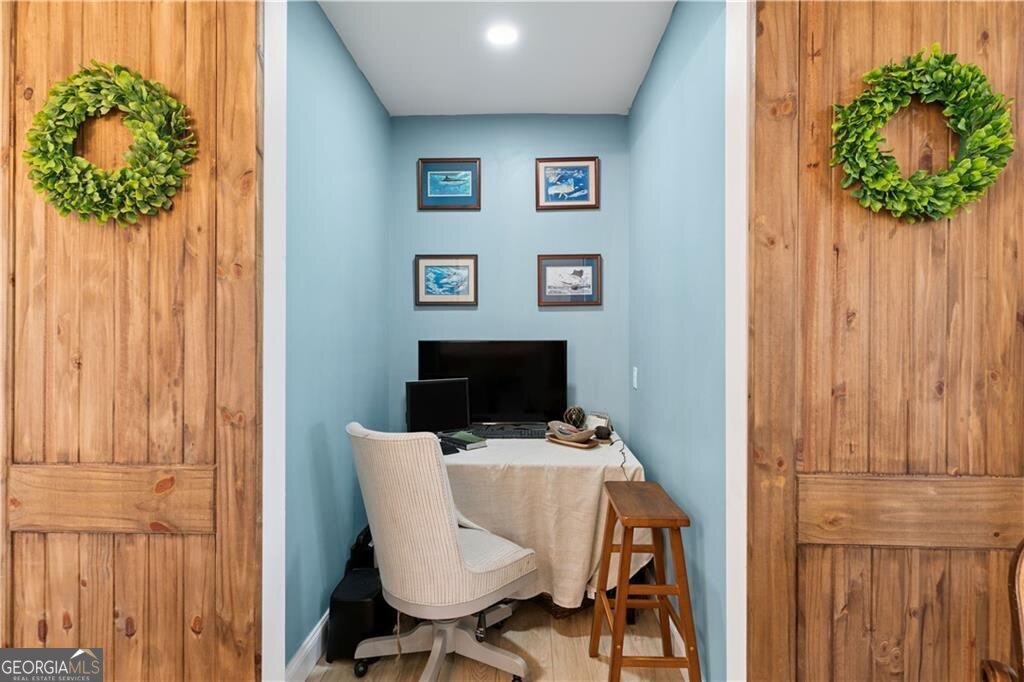 1757 McIntosh Trl SE