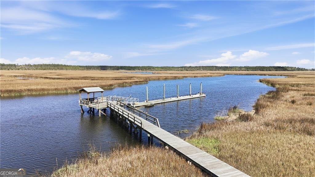 1116 Pleasure Point Lane NE