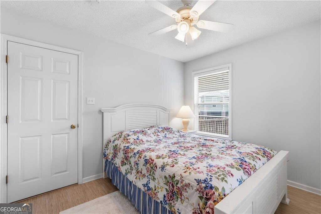 1116 Pleasure Point Lane NE