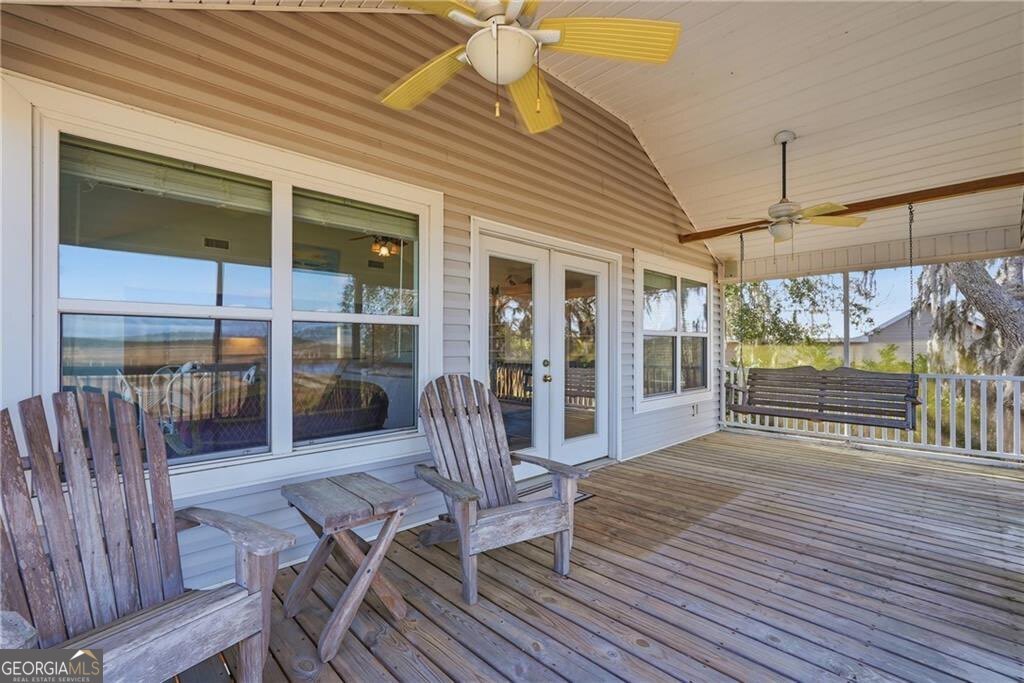 1116 Pleasure Point Lane NE