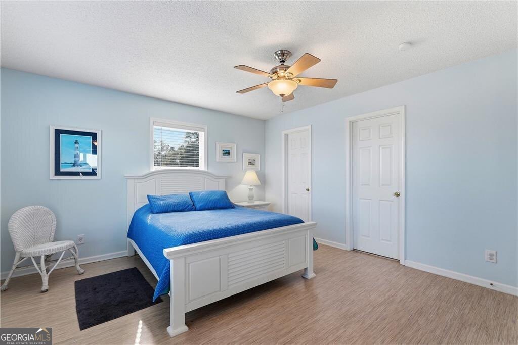 1116 Pleasure Point Lane NE