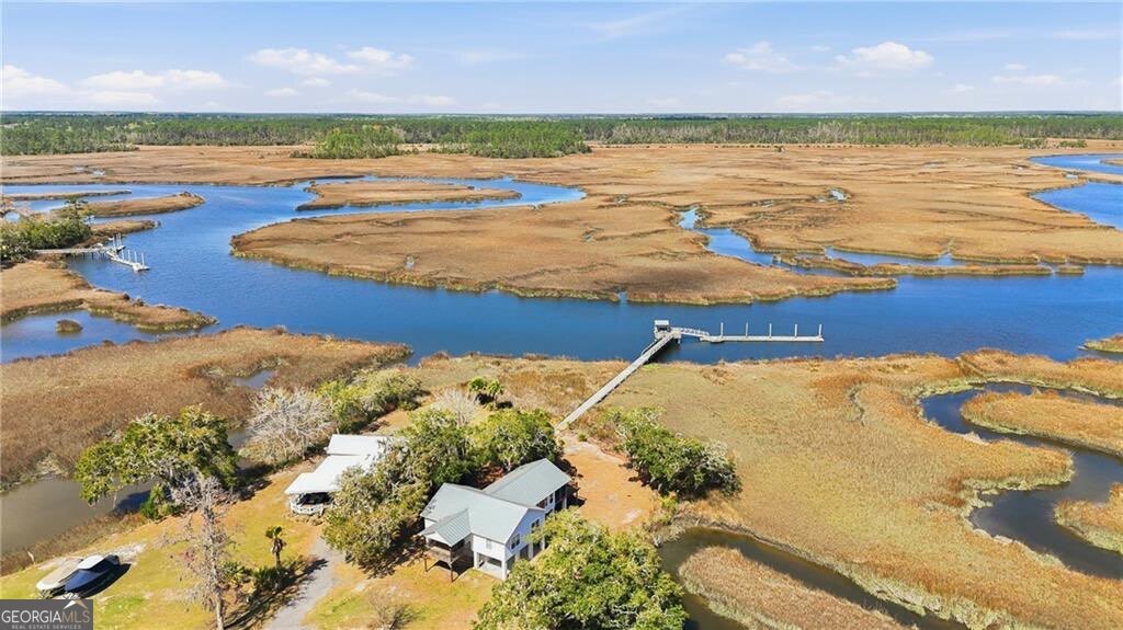 1116 Pleasure Point Lane NE