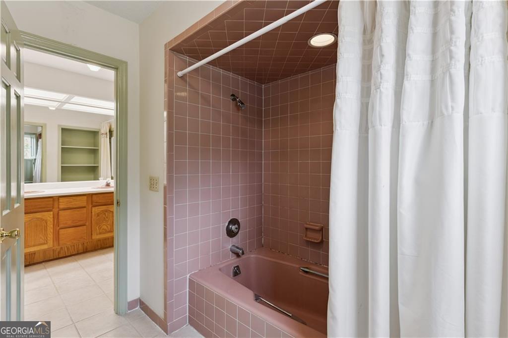 159 Wingefield Commons