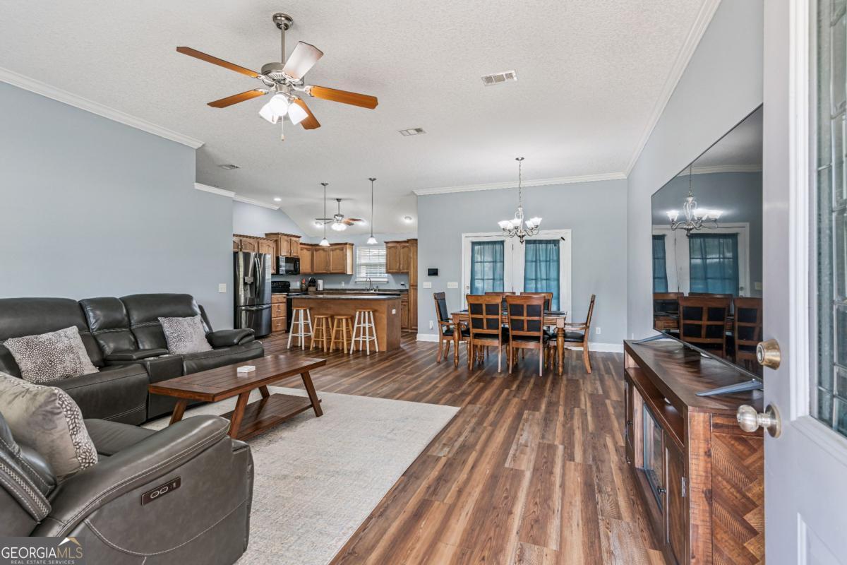 115 Emanuel Loop Road