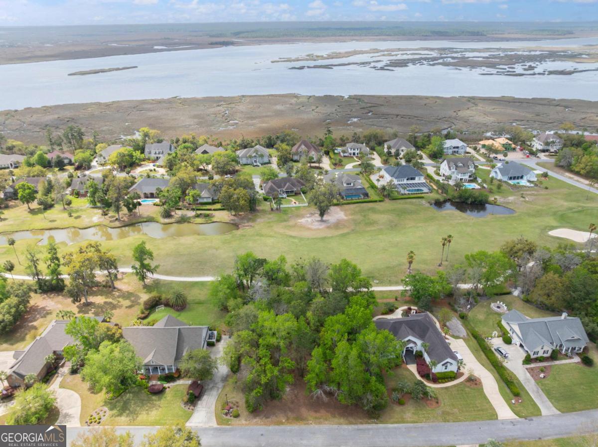 214 Harbor Pointe Drive