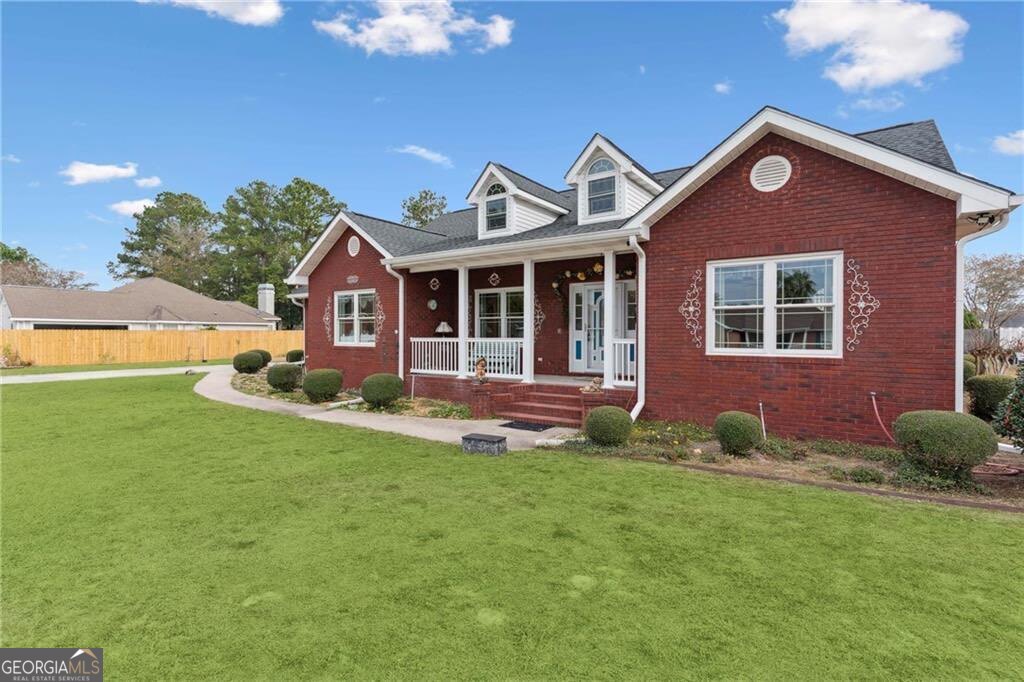 932 Hitching Post Lane