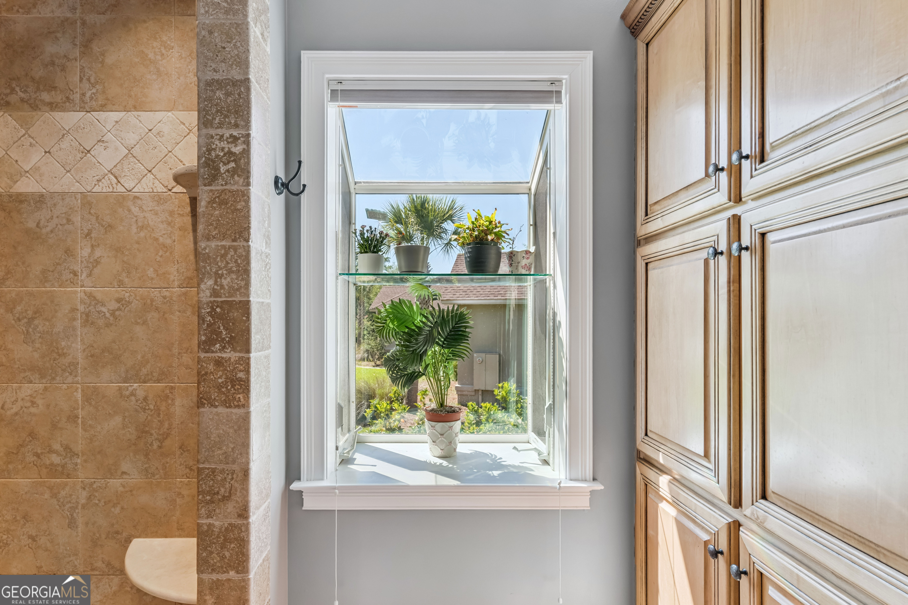 227 Harbor Pointe Drive