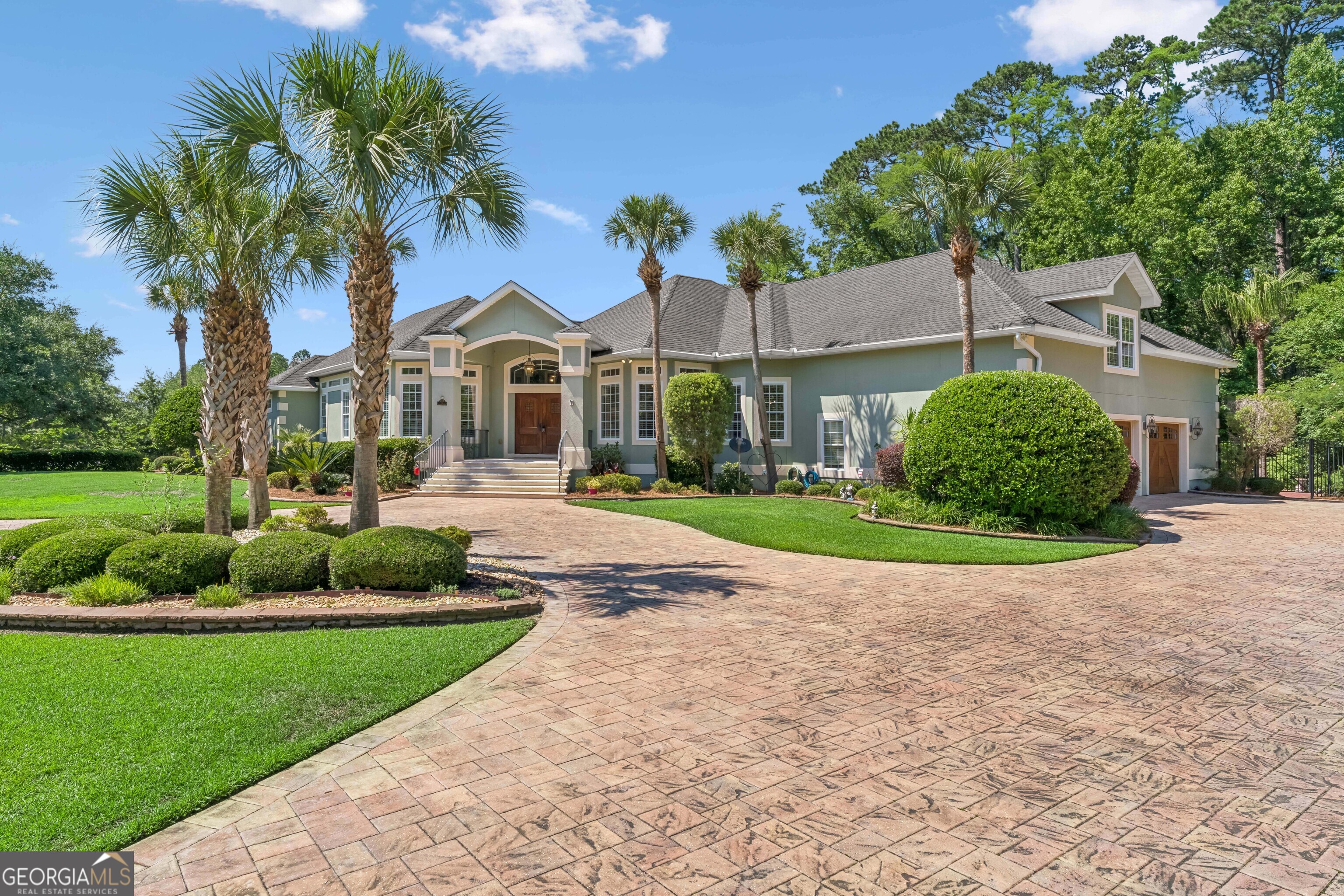 227 Harbor Pointe Drive