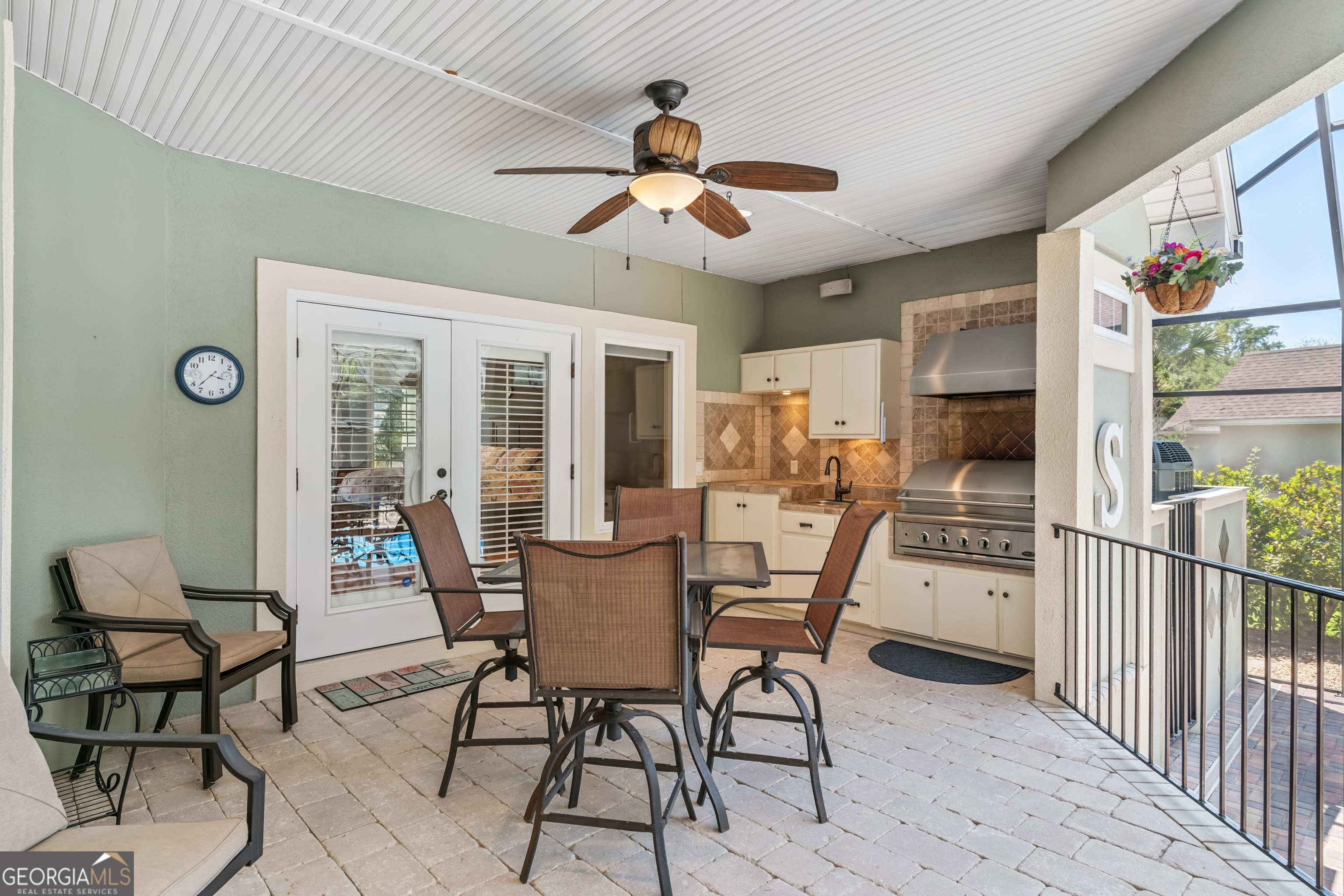 227 Harbor Pointe Drive