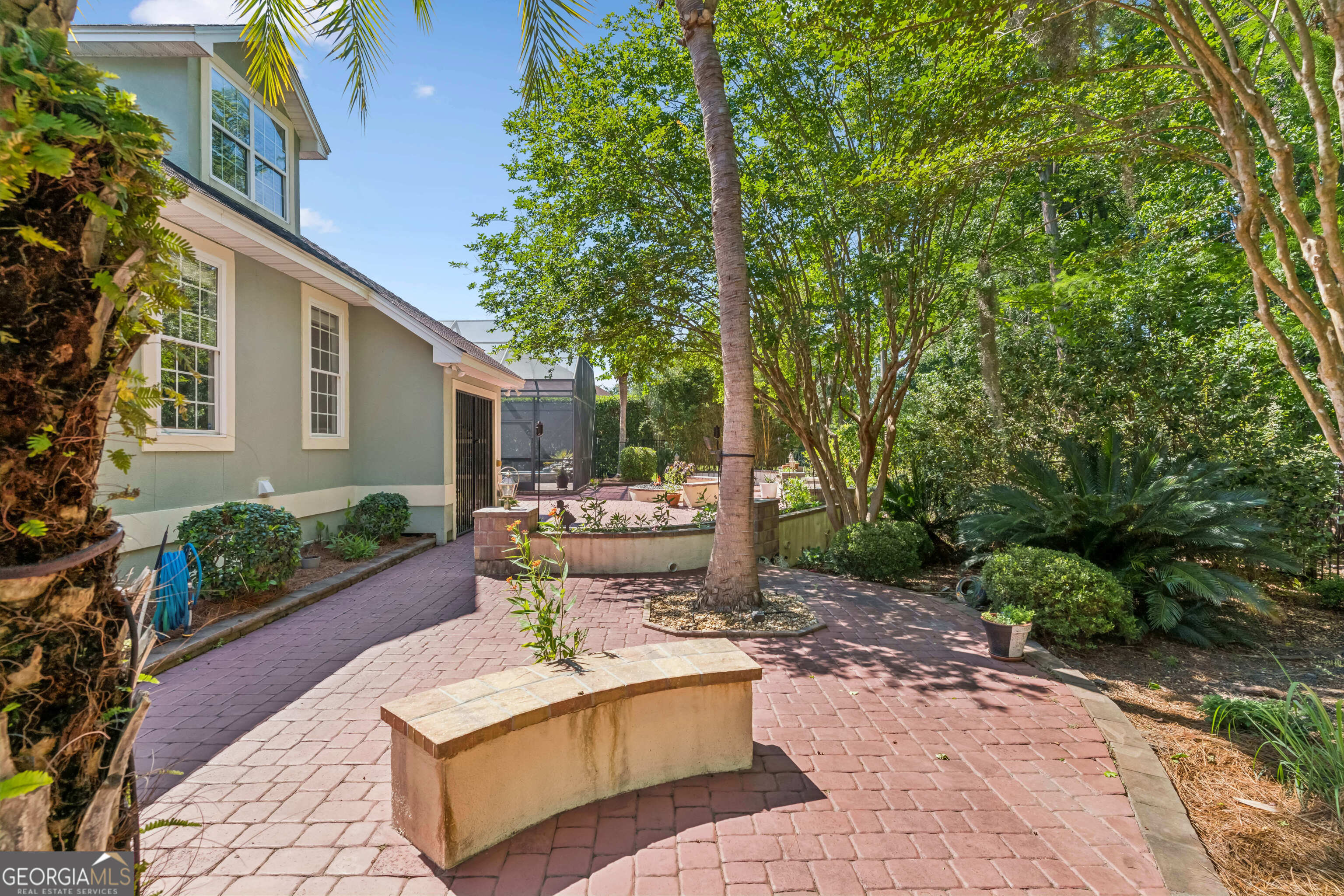 227 Harbor Pointe Drive