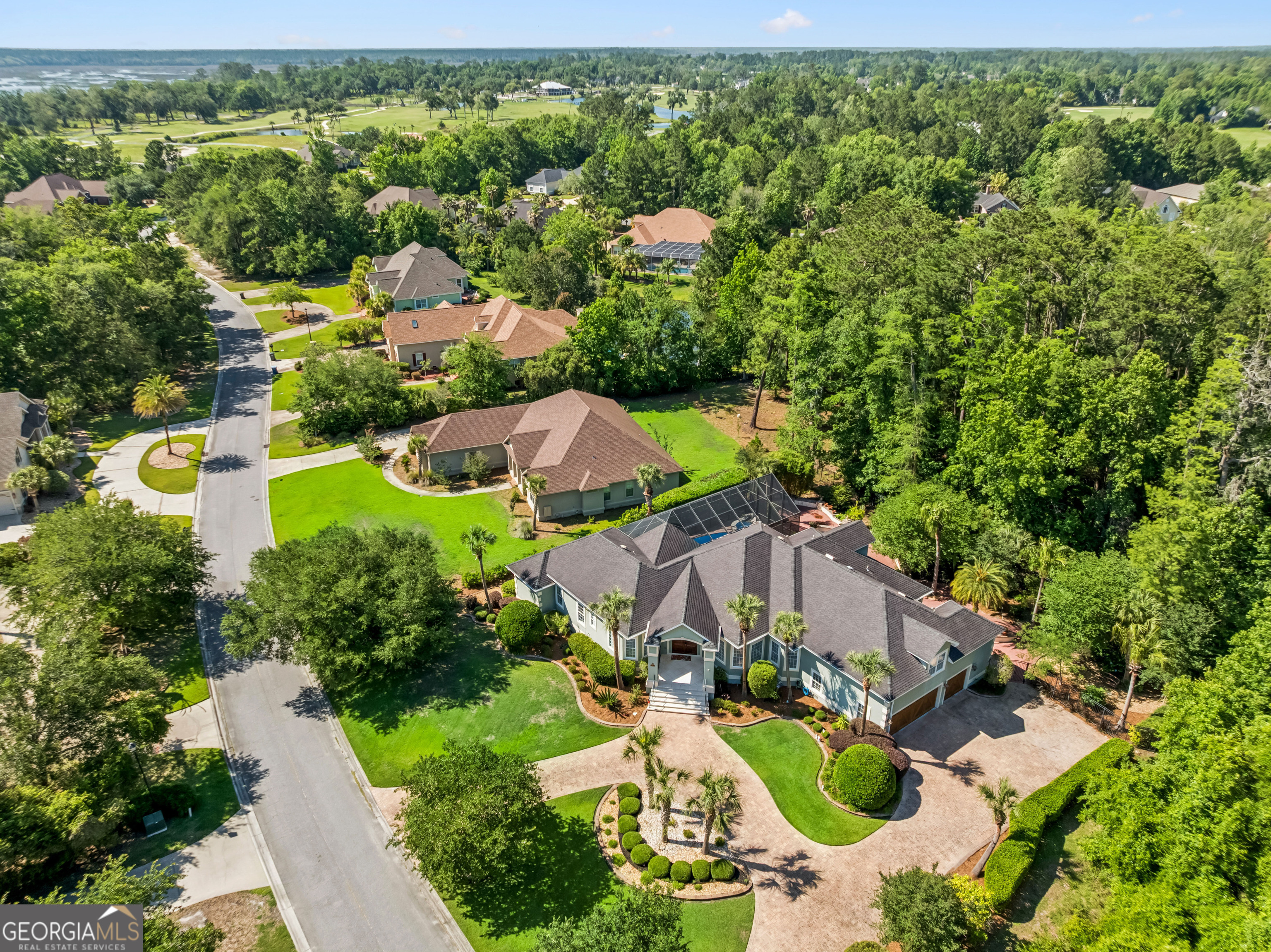 227 Harbor Pointe Drive