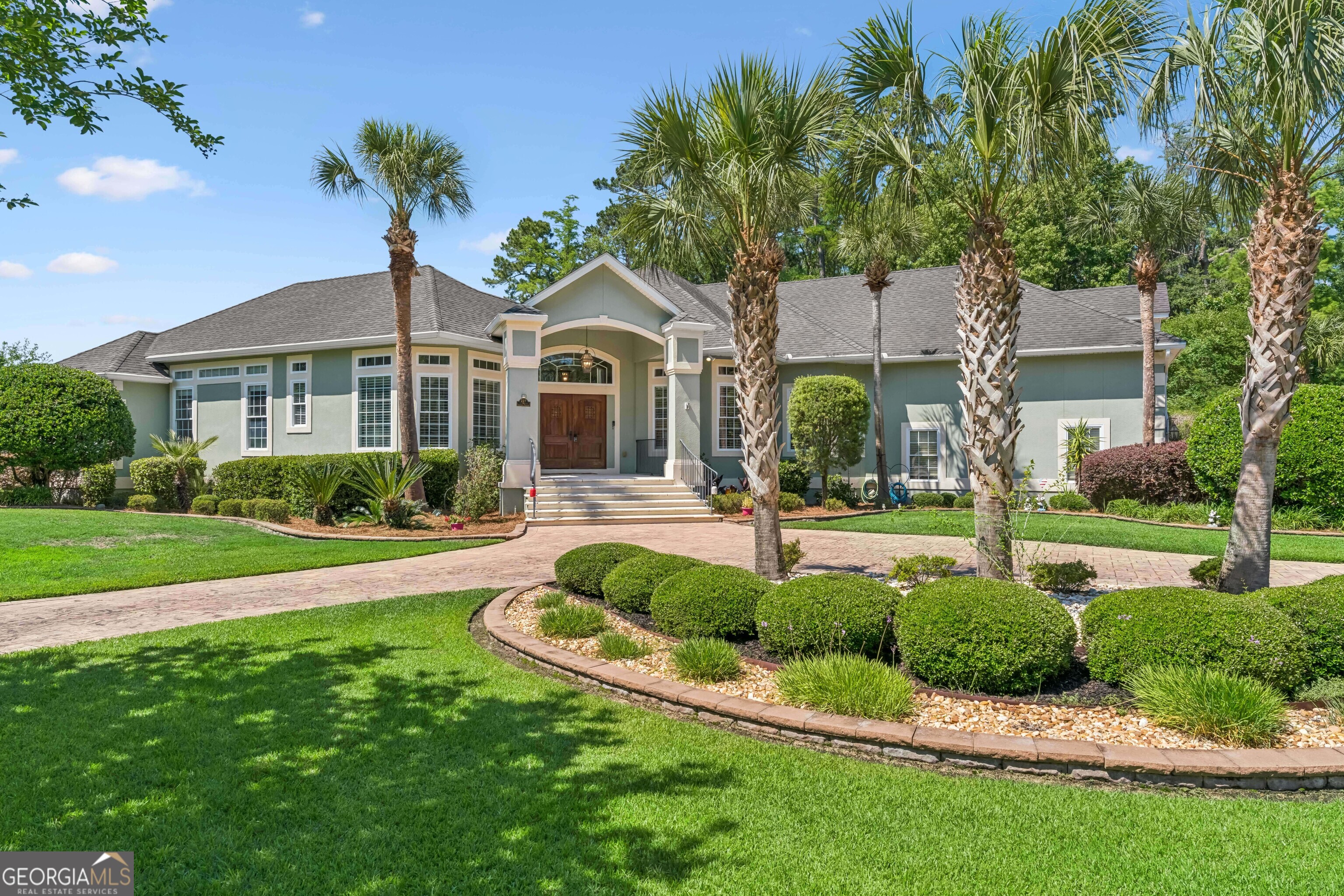 227 Harbor Pointe Drive