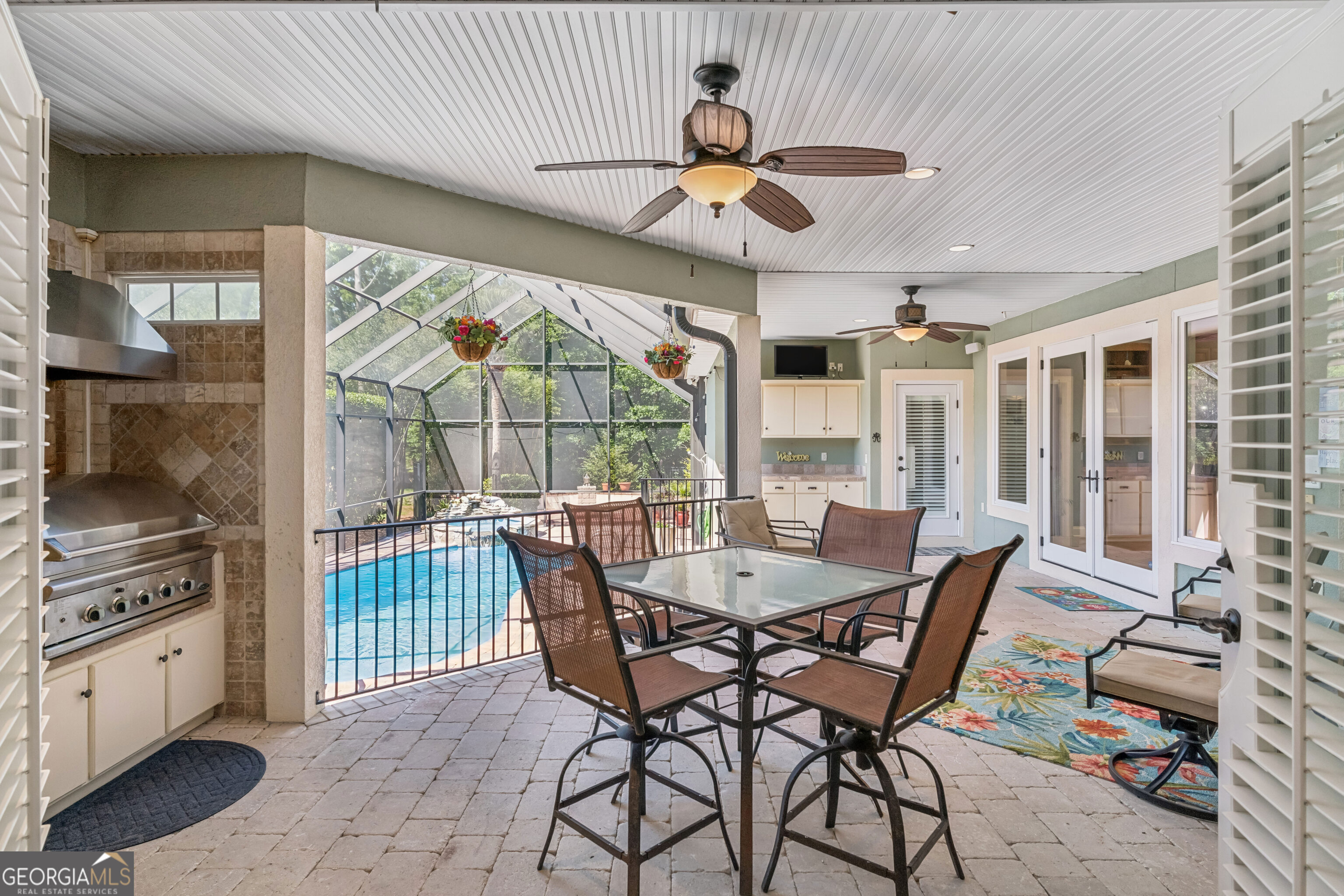 227 Harbor Pointe Drive