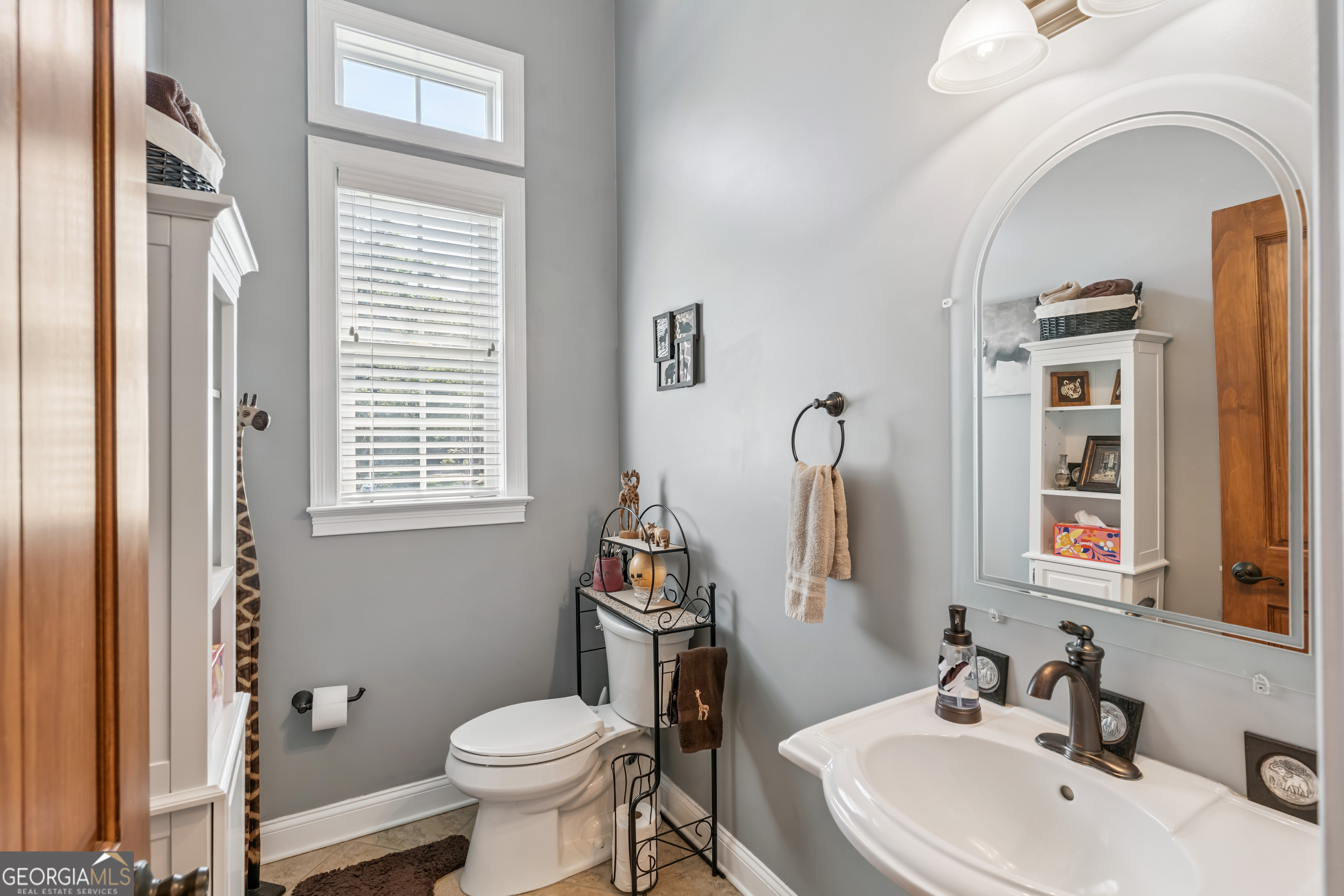 227 Harbor Pointe Drive