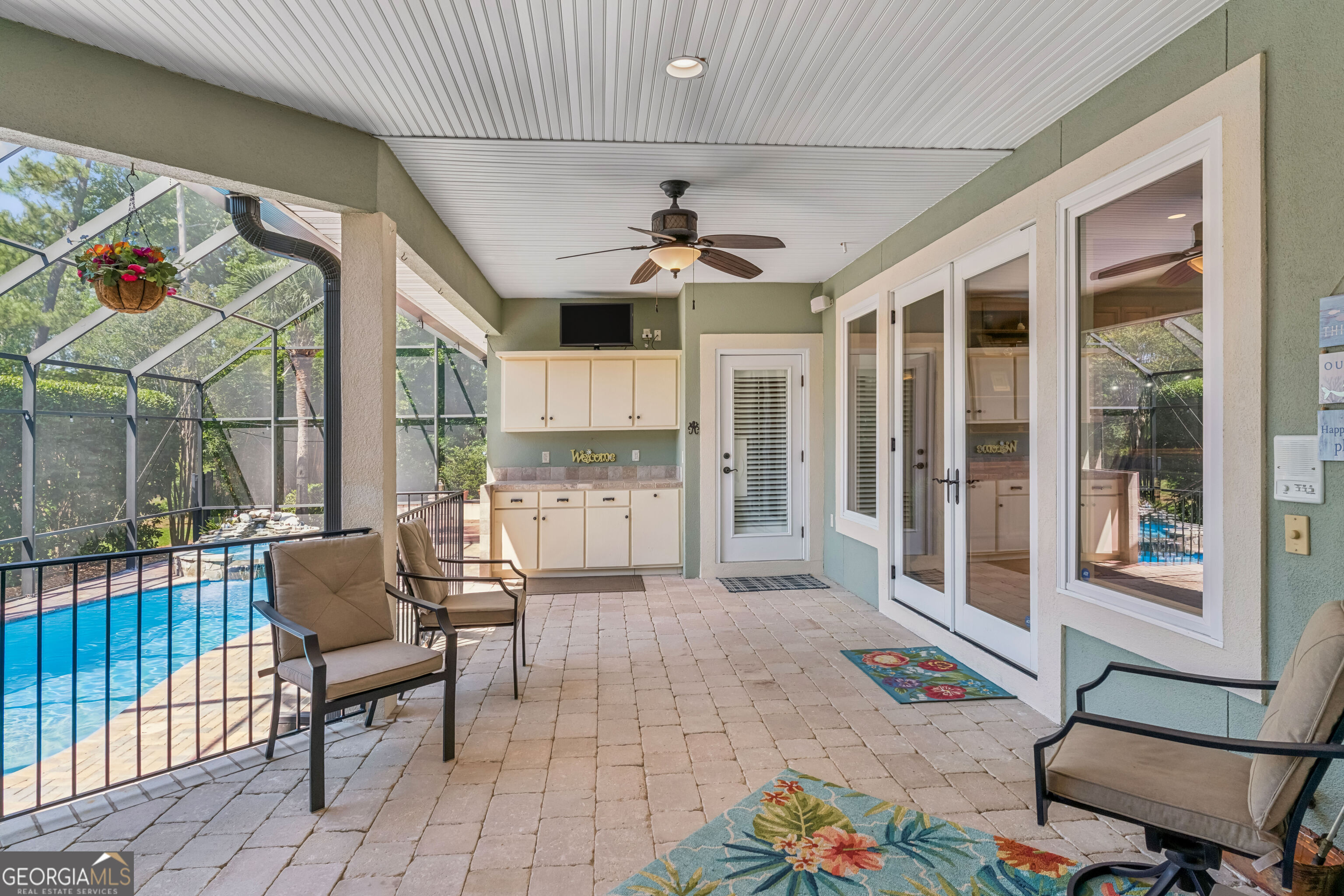227 Harbor Pointe Drive