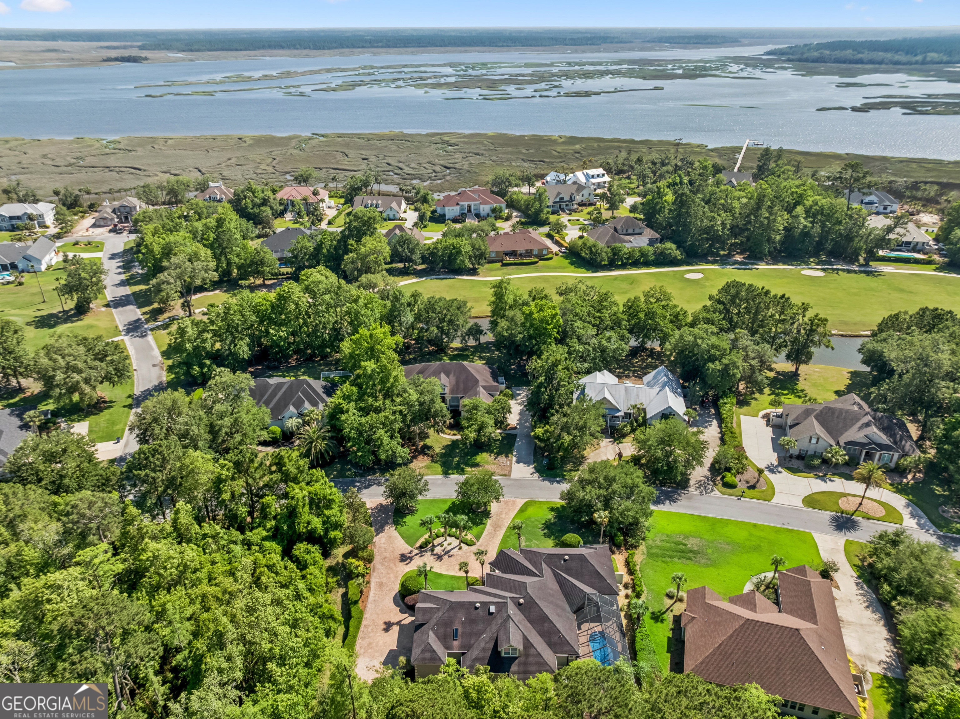 227 Harbor Pointe Drive